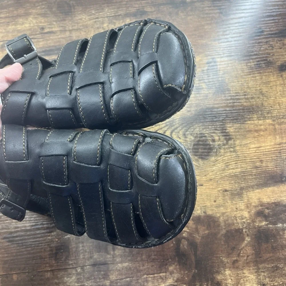 Born Cabot Fisherman Sandals Black Leather Closed Toe Casual Men's Sz 9 VTG 90s
